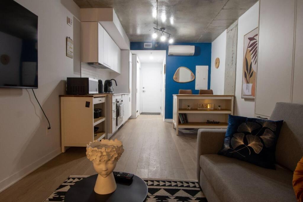Bel Appartement Au Centre-Ville Montreal Exterior foto